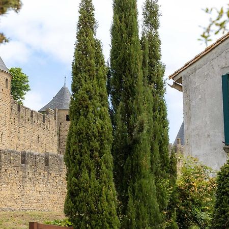 Sous Les Remparts La Maison Pimprenelle Carcassonne Exterior foto